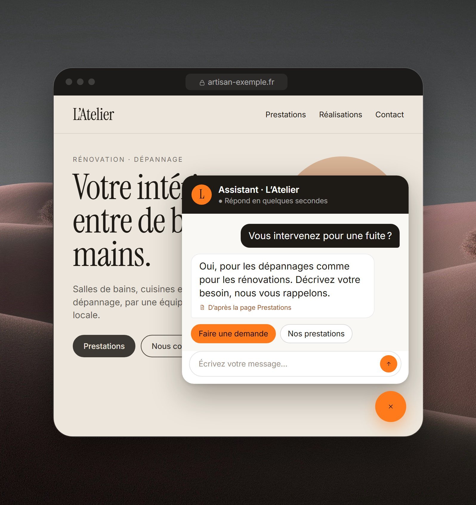 Démonstration : sur le site d’un artisan, l’assistant intégré présente les interventions et propose de consulter les prestations ou de faire une demande.